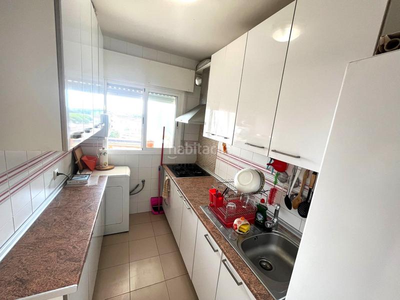 Foto d4b867c2-7978-44c1-a77c-73c83a107d2d. Pis amb aparcament piscina a El Portil