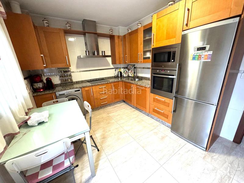 Foto f5d63d15-b991-4af8-8e9c-37bd321db140. Casa a schiera con parcheggio piscina in Punta Umbría