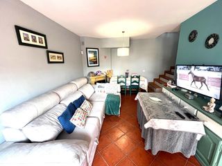 Casa adossada a El Portil. Céntrico adosado a pocos pasos de la playa!