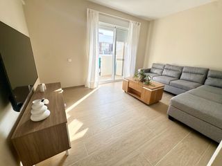 Appartement à Punta Umbría. Piso reformado en calle ancha  listo para entrar a vivir