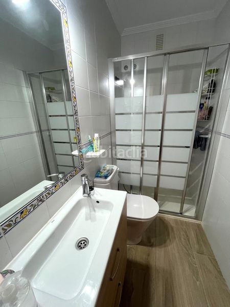 Foto 340075ab-8512-40a0-a077-7335ce2ba345. Casa adossada amb aparcament piscina a El Portil