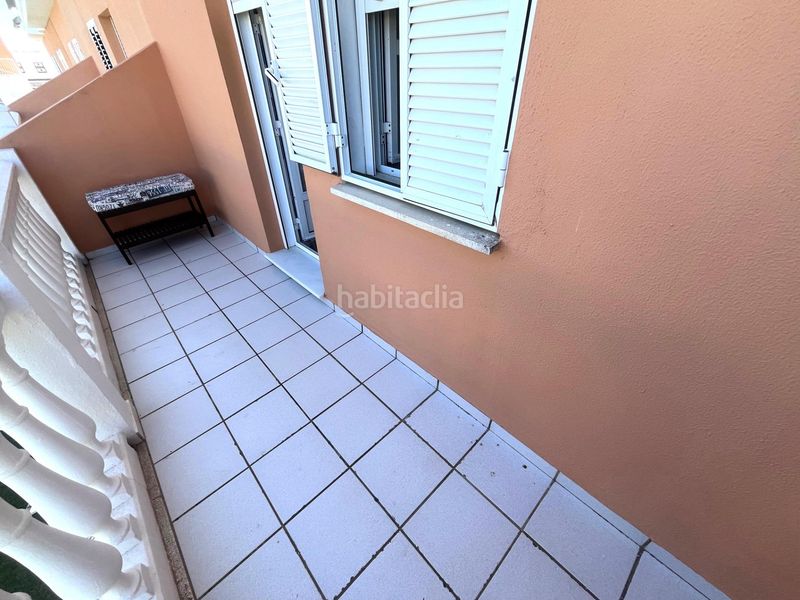 Foto 93a76b20-7930-493c-b252-83d445961ad3. Casa adossada amb aparcament piscina a El Portil
