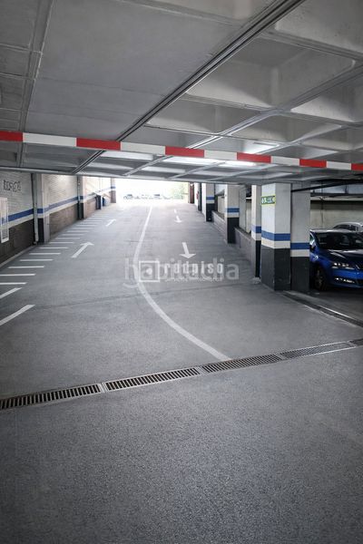 Foto 9a4884db-426c-4ff0-aa54-073c9b797053. Aparcament cotxe a Ríos Rosas-Nuevos Ministerios Madrid