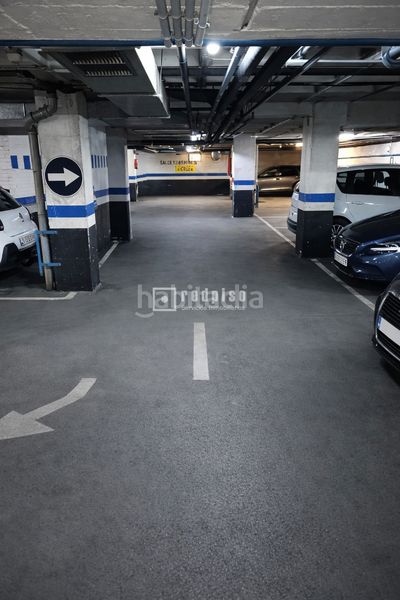 Foto c814fd21-4178-4fd5-a18b-07816c9842aa. Aparcament cotxe a Ríos Rosas-Nuevos Ministerios Madrid