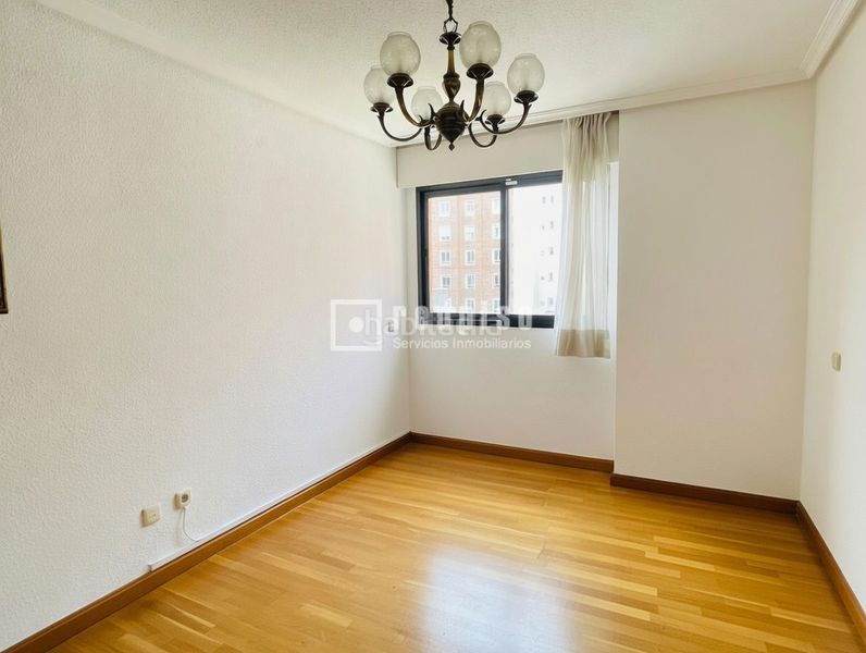 Foto ec1b5bc4-8c89-49b7-b8f1-fab2cdea9472. Pis amb calefacció aparcament a Ríos Rosas-Nuevos Ministerios Madrid