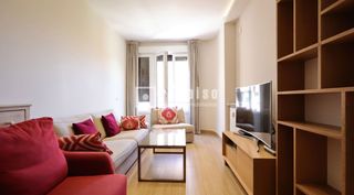 Lloguer Pis  De santa engracia. Vivienda exterior de 110 m con garaje incluido en pleno chamberí