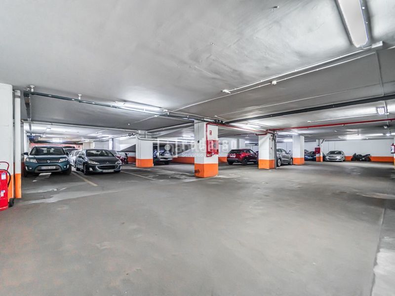 Foto 89d3f413-b11f-4679-9e80-ab9bb9b8357b. Autoparkplatz in Ciudad Universitaria Madrid