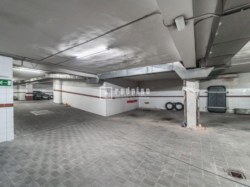 Foto 843acecc-fac2-40dd-9314-002324a9d3a6. Lloguer aparcament cotxe a Vallehermoso Madrid