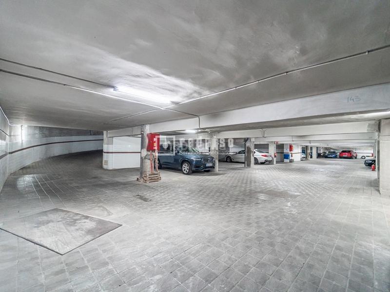Foto e097ca1b-a9d1-401d-8d90-6f935b4f2fb3. Miete autoparkplatz in Vallehermoso Madrid