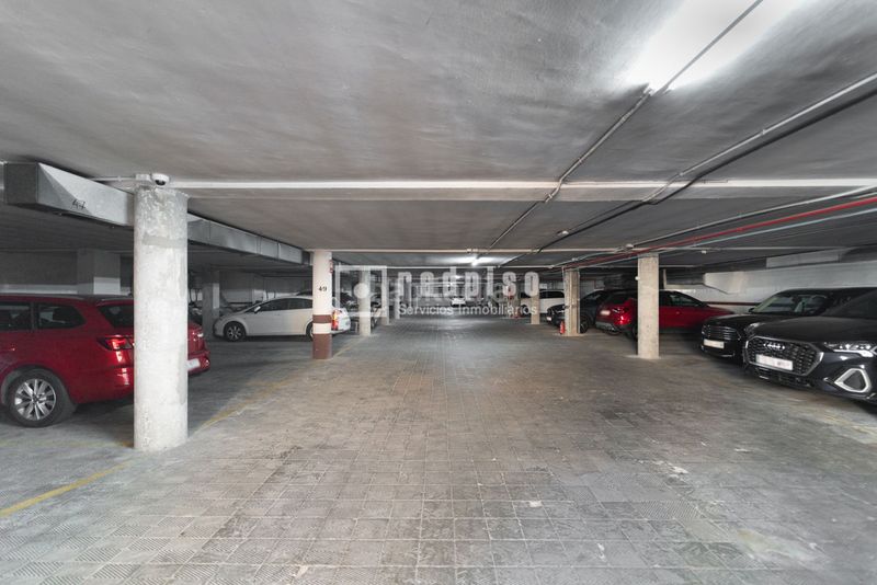 Foto a7ef1308-e0b0-462a-b498-b21213a2aeda. Aparcament cotxe a Vallehermoso Madrid