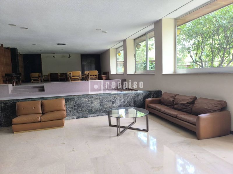 Foto 6d12cbdb-cf49-40fb-a951-968fa9ed25b5. Miete etagenwohnung mit heizung pool in Vallehermoso Madrid