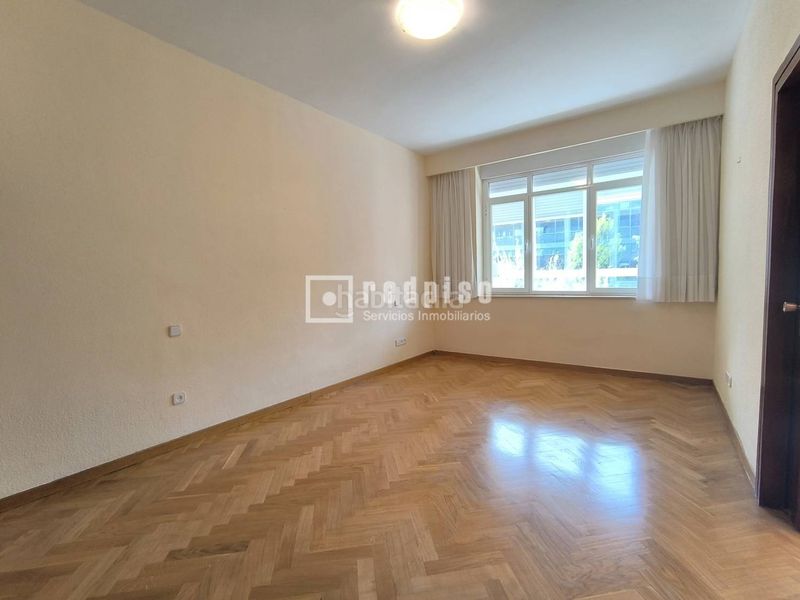 Foto 7518bfac-22c8-4b01-9015-2bc61ea557a3. Miete etagenwohnung mit heizung pool in Vallehermoso Madrid