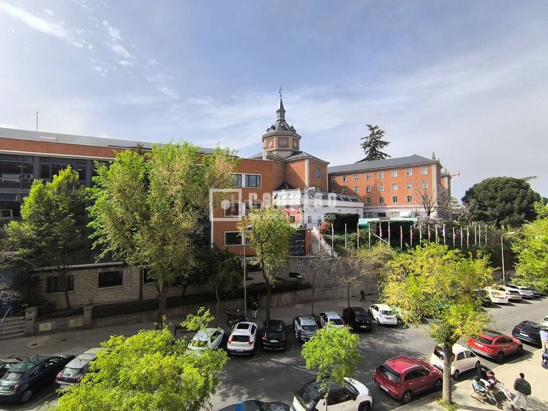 Foto b113e4cb-a55e-4c06-84f6-504e7908c649. Miete etagenwohnung mit heizung pool in Vallehermoso Madrid