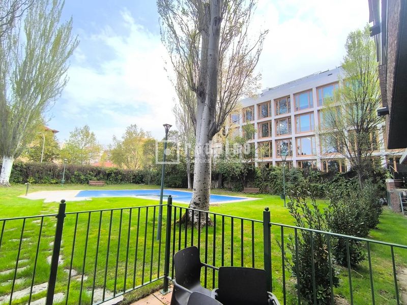Foto cc96ca11-f8b6-4d91-a6d4-62c7018a1689. Miete etagenwohnung mit heizung pool in Vallehermoso Madrid