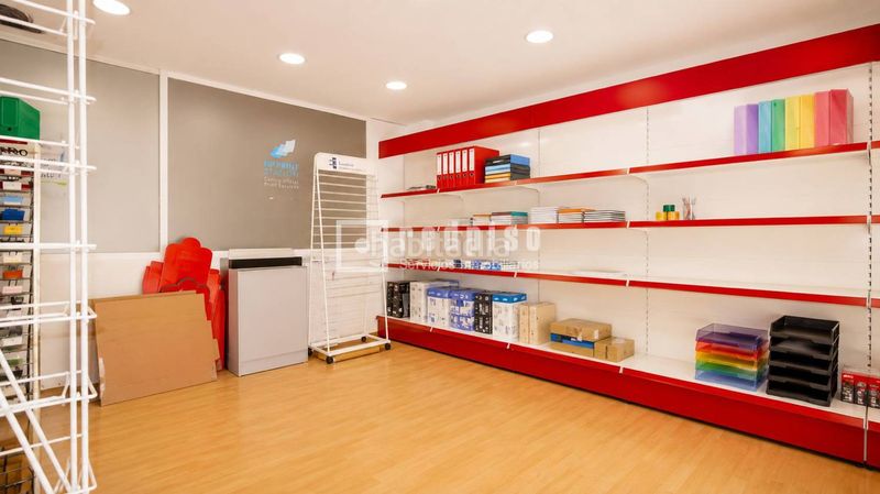 Foto ba64ef16-23a8-4934-b5fa-9bc46a3f127b. Local comercial a Vallehermoso Madrid