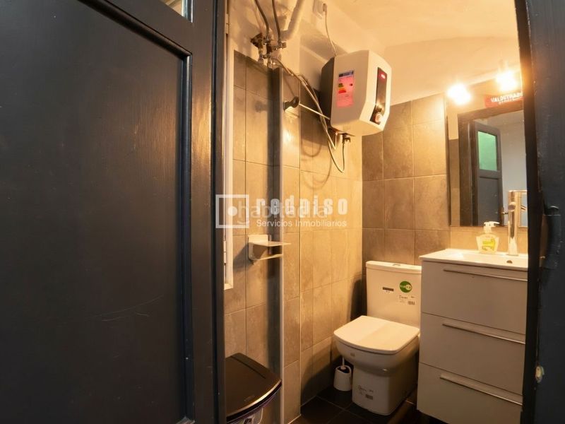 Foto 71ebe14b-3376-4380-bf98-e31376564035. Local comercial a Vallehermoso Madrid