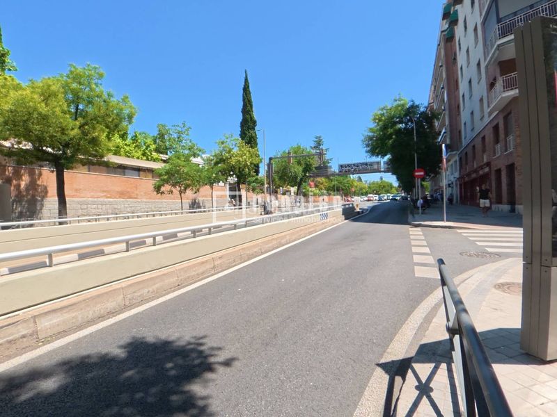 Foto 9df54910-ff14-4dcf-aaff-7a91440c471f. Local comercial a Vallehermoso Madrid
