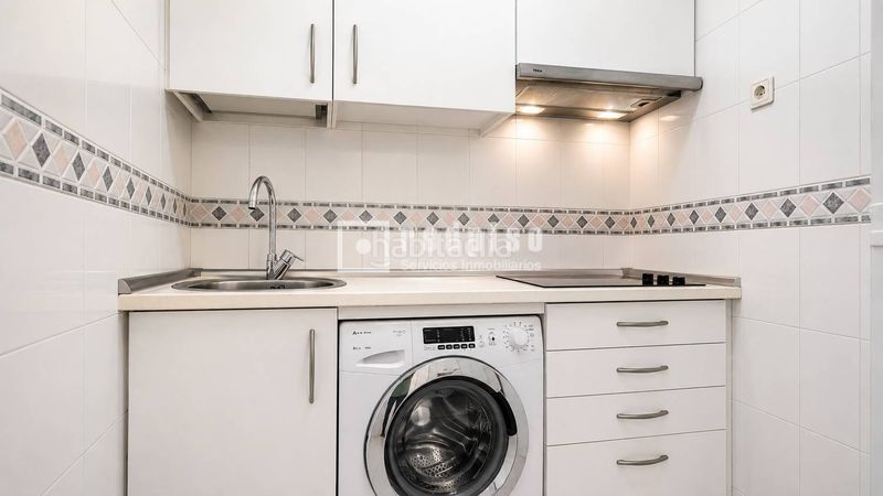 Foto 947d20f8-f465-4718-8b28-7b64f1e7622c. Affitto appartamento con riscaldamento in Vallehermoso Madrid