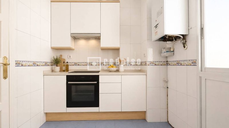 Foto 663363a4-e0a0-4a58-8d52-dfcf2ad84297. Flat with heating in Vallehermoso Madrid