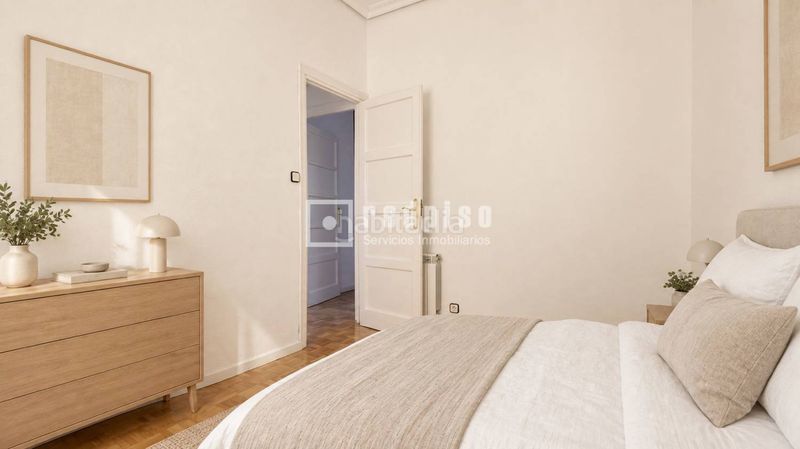 Foto fcee83c2-5800-45e9-87bd-3b80ffcc7dd6. Flat with heating in Vallehermoso Madrid