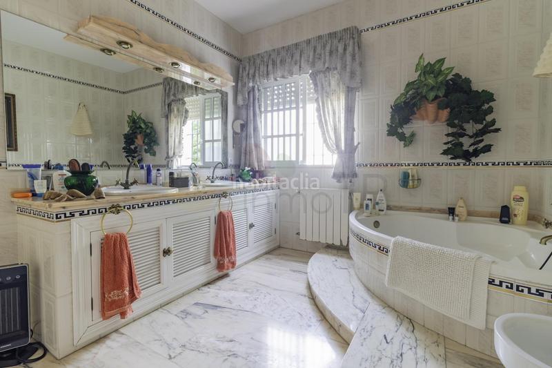 Foto 8ccf3462-3abb-48c6-9524-695a2879fca1. Maison avec chauffage parking dans El Conquero Huelva