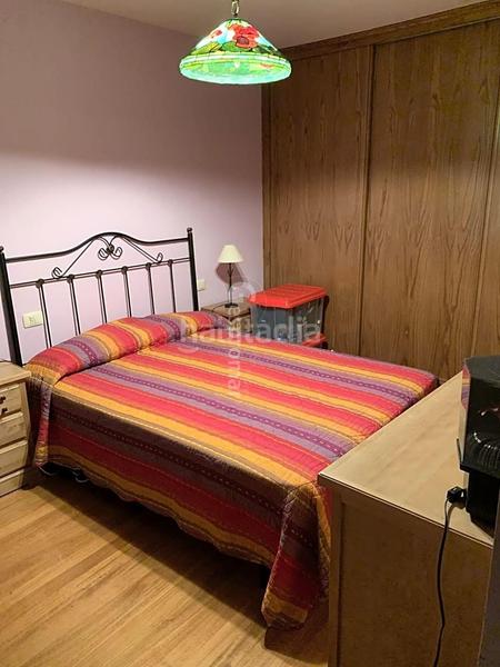 Foto 42d133d3-ba55-4fe0-8aca-6d1f7fd1cc88. Dúplex a Pobra de Trives (A)