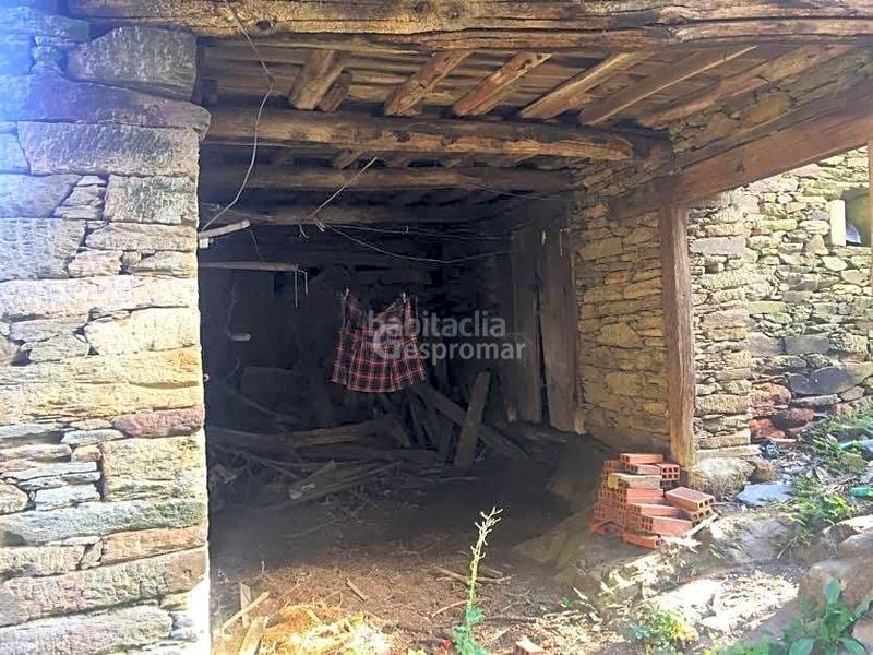 Foto 2f4c2612-bfbd-48db-9aea-588ac353bd67. Masia a Ribas de Sil