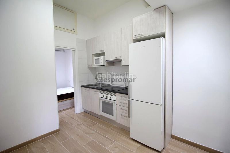 Foto 42220691-884f-4cfb-be31-9de46288c37c. Alquiler estudio en Lucero Madrid