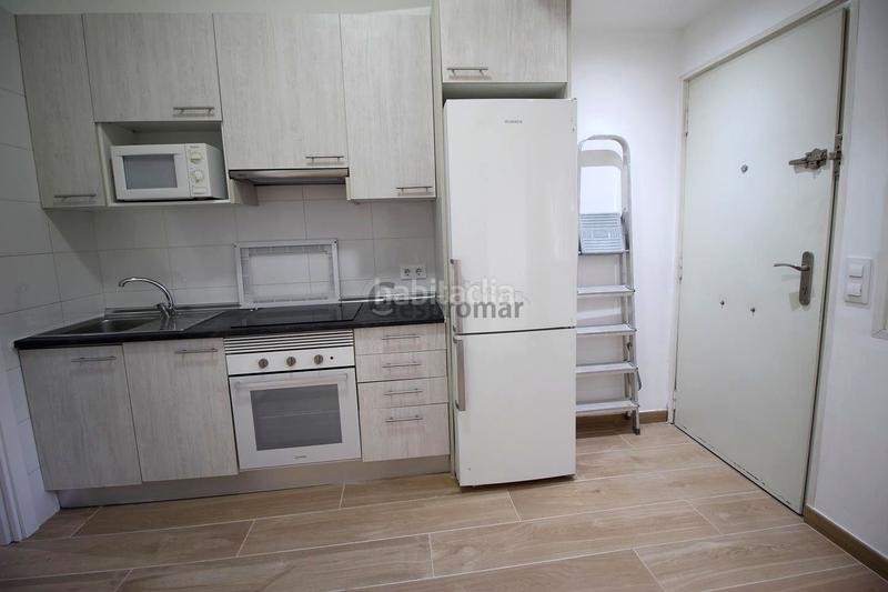 Foto 6e4ae577-a3f8-4461-a1f5-5dbf518831ca. Alquiler estudio en Lucero Madrid