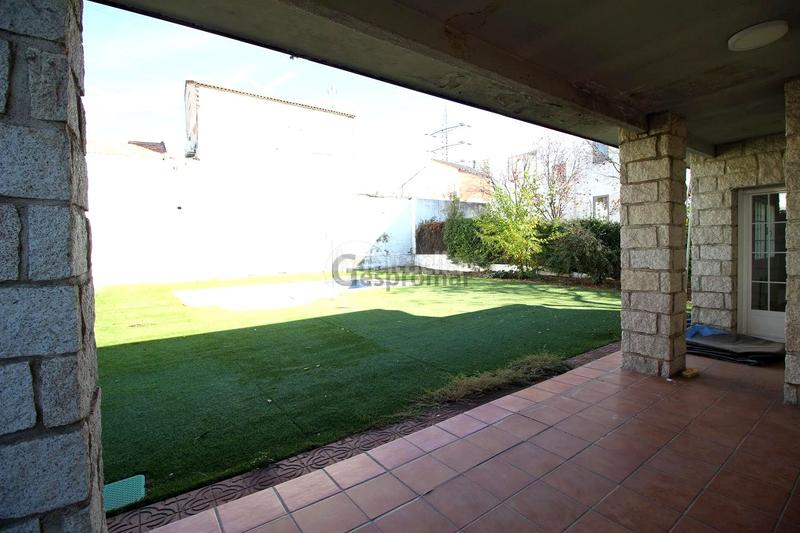 Foto 98faf9ca-de7f-4f84-bfd1-5c9608d11a29. Casa amb calefacció aparcament piscina a La Cabaña Pozuelo de Alarcón