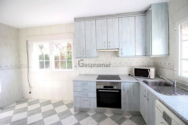 Foto 37edaed6-f1b7-4f9c-b1d6-5f865a40a400. Haus mit heizung parking pool in La Cabaña Pozuelo de Alarcón