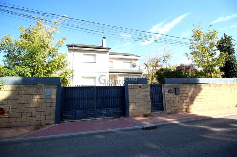 Foto fea63f8a-97f2-4266-a1d4-5490faa24d81. Haus mit heizung parking pool in La Cabaña Pozuelo de Alarcón