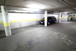 Parking coche en Calle Almazán