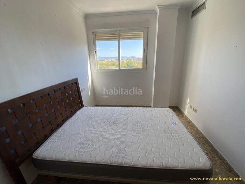 Foto b3ff12da-79a1-4666-a145-4b2fa9be1828. Location studio dans Torrefiel Valencia