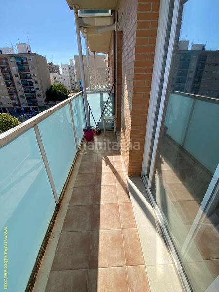 Foto 447a132e-41c6-497b-b225-9ff07e5cab0f. Rent studio in Torrefiel Valencia