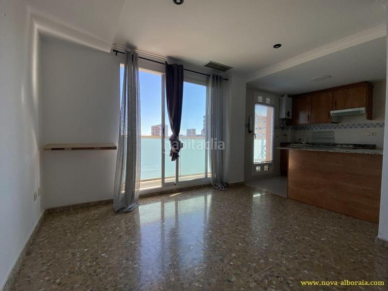 Foto f1c6356c-b771-4d47-9ef0-95b863779de5. Rent studio in Torrefiel Valencia