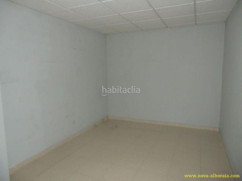 Foto 09bbb665-002b-43de-9ed4-59bb6a8f16ae. Rent business premise in Alboraya centro Alboraya