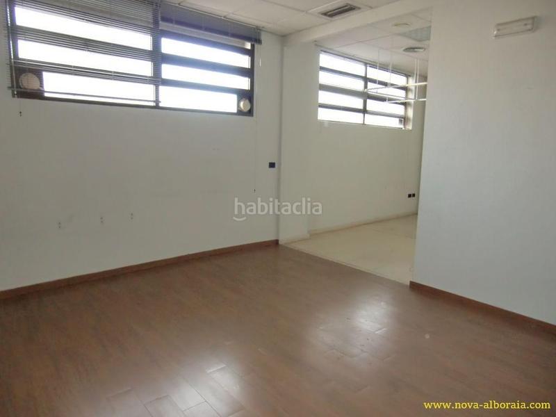 Foto 8340ba39-1e80-44e9-bea9-93f9f0649f2e. Rent business premise in Alboraya centro Alboraya