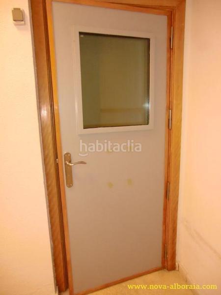 Foto ef87f486-dcbf-4914-ab19-597c4e0e7719. Lloguer local comercial a Alboraya centro Alboraya