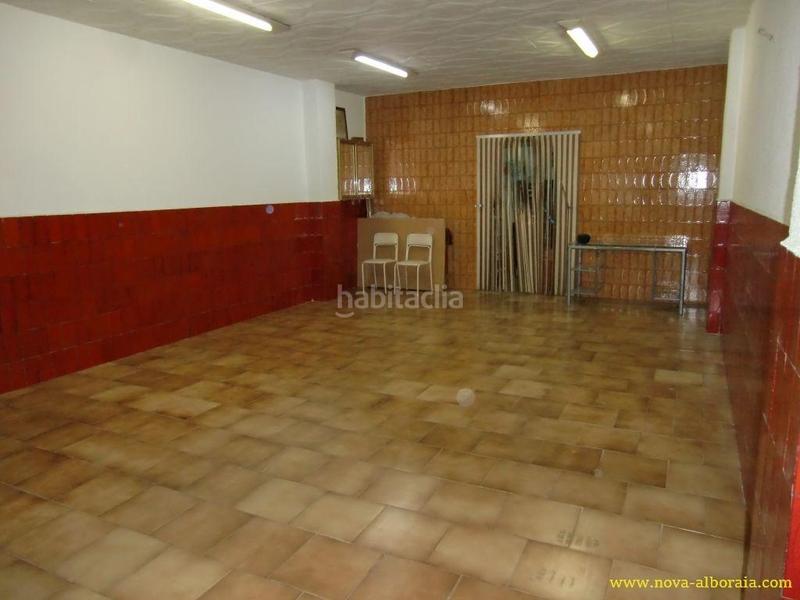 Foto 39aff673-8a19-4f91-b464-2adaaa9adbe5. Lloguer local comercial a Ausias March Alboraya