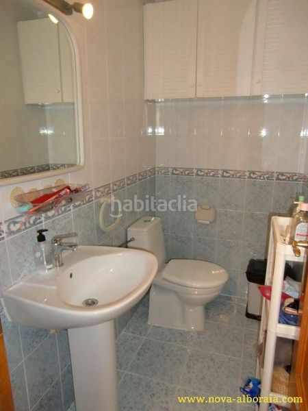 Foto 3737c3f3-9a7e-45c5-b822-9ff7be98aa72. Casa aparellada amb calefacció aparcament piscina a Bétera