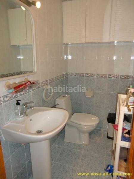 Foto 854c39b5-b971-4403-8b73-e01448afa44d. Casa aparellada amb aparcament piscina a Centro Bétera