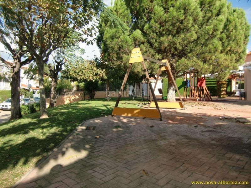 Foto eaaaa121-774c-4ab4-99f7-d45ae89fd6c7. Casa aparellada amb calefacció aparcament piscina a Bétera