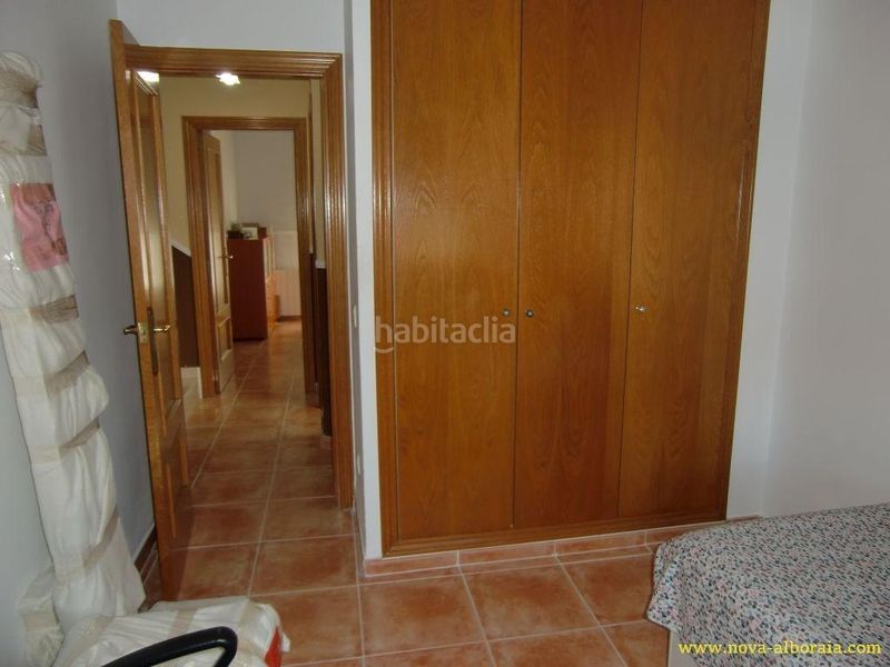 Foto 897b18f8-d1df-469a-a04d-016bfc0ffddb. Casa aparellada amb aparcament piscina a Mas Camarena Bétera
