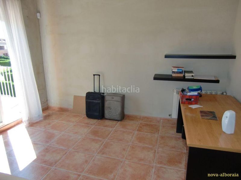 Foto c9b8854c-1e1b-4016-ac27-274f548dc791. Doppelhaus mit heizung parking pool in Mas Camarena Bétera