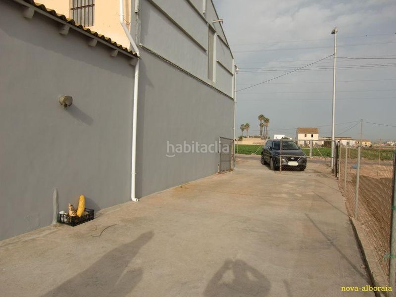 Foto b462d913-5a2b-476d-b237-4c88a17db0ae. Masía en Camí de Vera Valencia