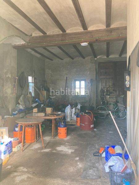 Foto bcd0d79e-7d39-4864-b173-039d175291e1. Masia amb aparcament a Camí de Vera Valencia