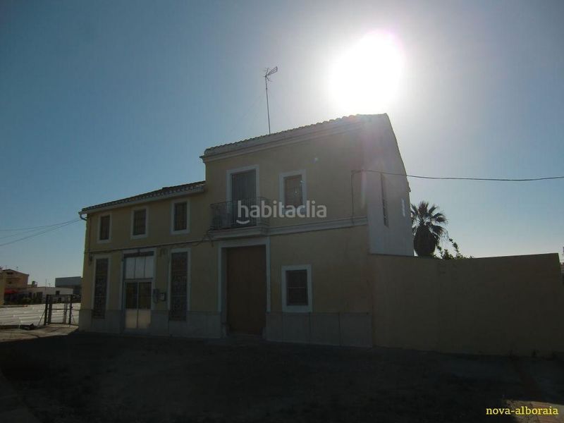 Foto ed383307-bffb-4ecc-995b-fe9cf6f93b19. Masia amb aparcament a Camí de Vera Valencia