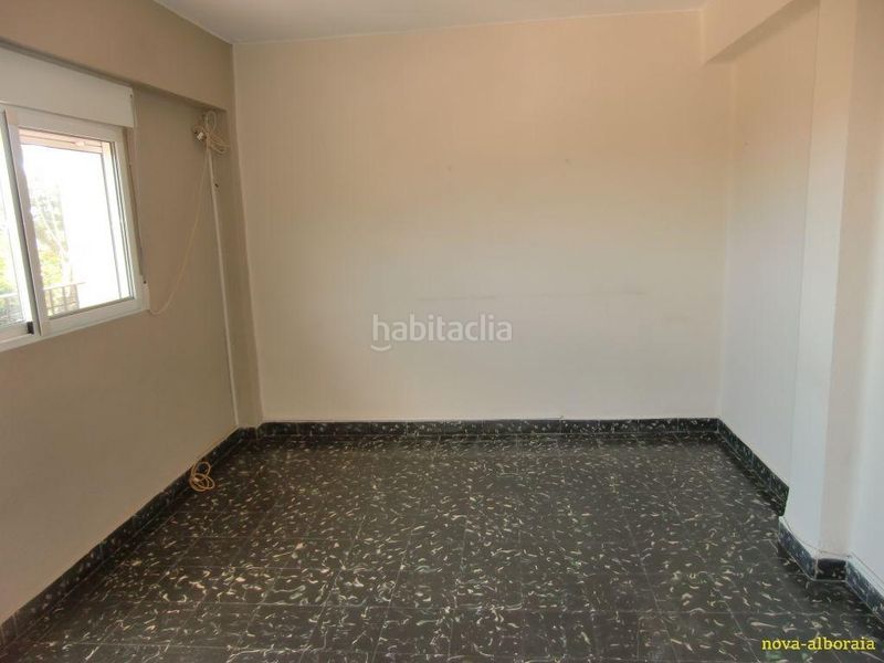 Foto 0540cea2-5821-4086-a3e1-34693226da0e. Pis a Alboraya centro Alboraya