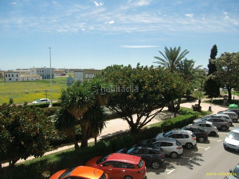 Foto a40ddbaf-b494-4a0e-96ca-1cc9a9828ba1. Pis a Alboraya centro Alboraya
